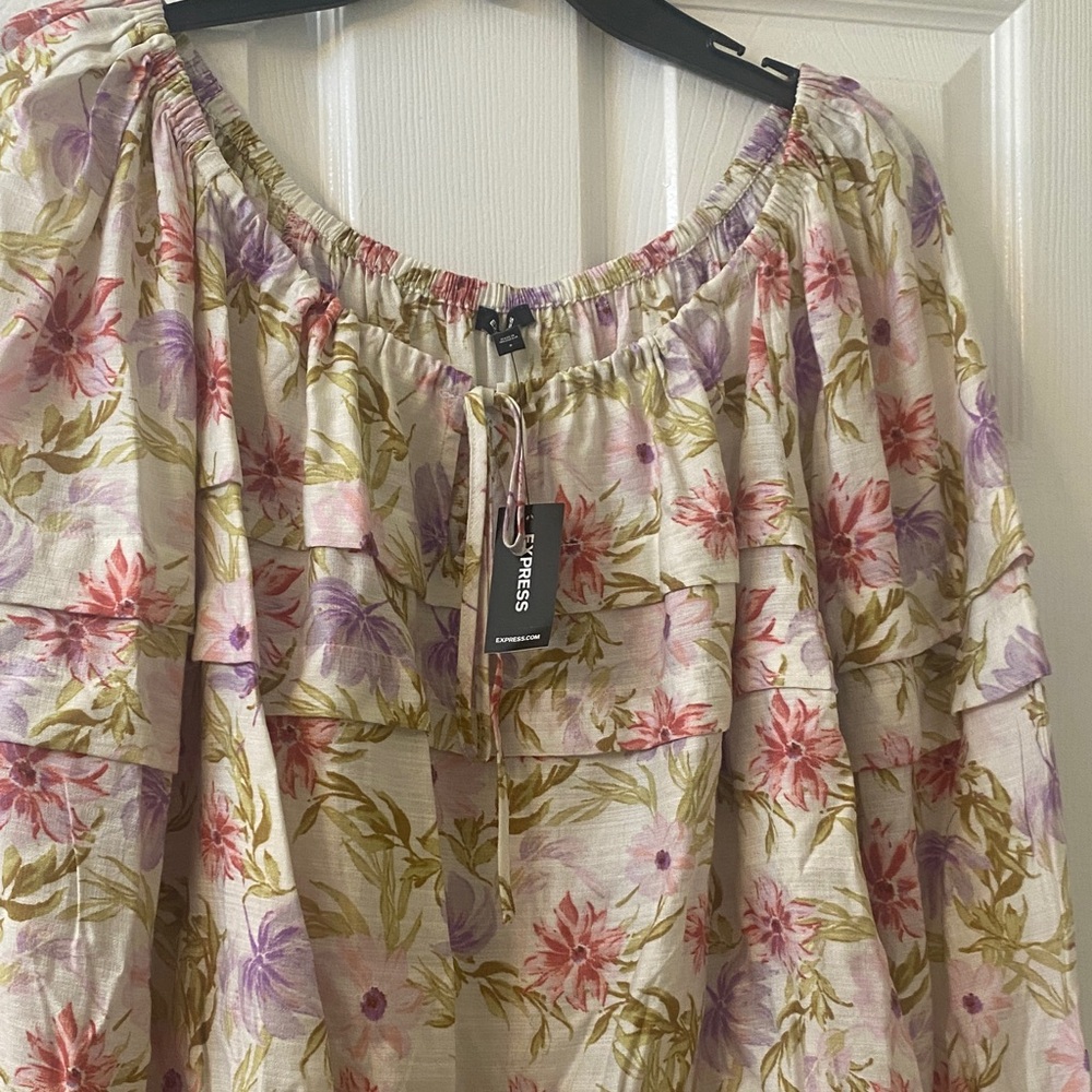 Express Floral Ruffle Blouse in Cream and Pink